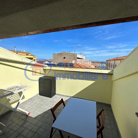 La Mansarda Di Via Galilei Apartment Porto Torres Exterior foto